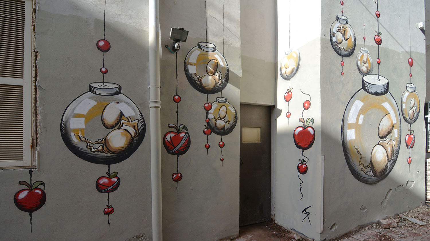 Damian tab street art mural spheres Rambam Tel aviv